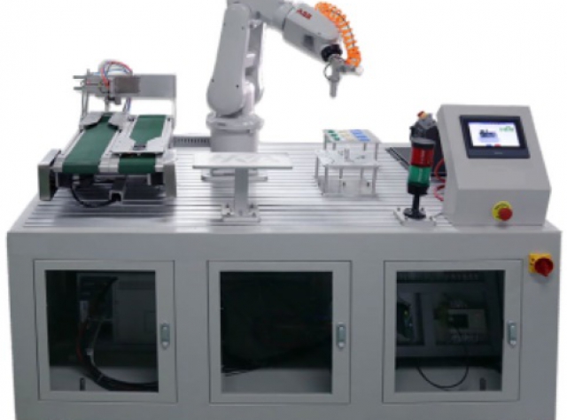 Robot teaching workstation